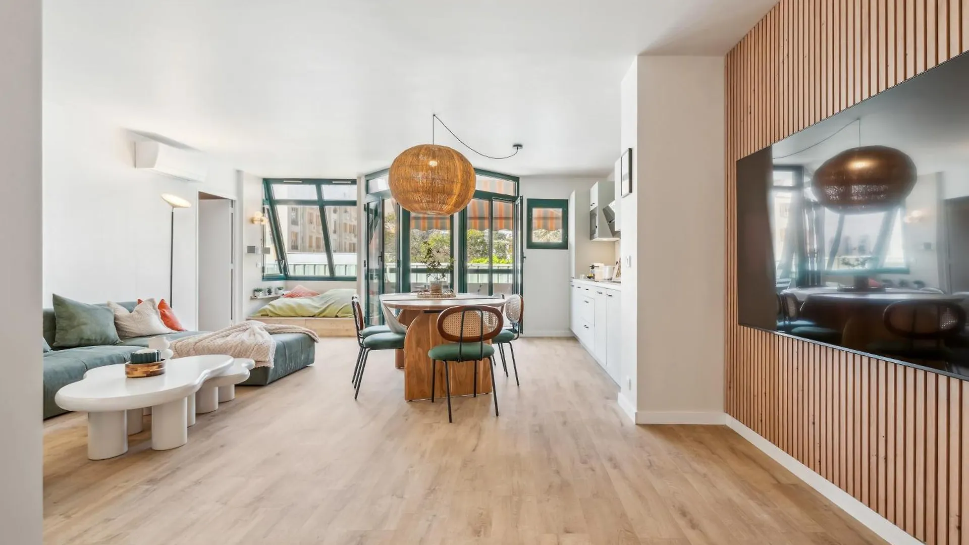 Apartment Nice Renting - Fleurs - Luxury Stay Terrace Quiet Private Parking France