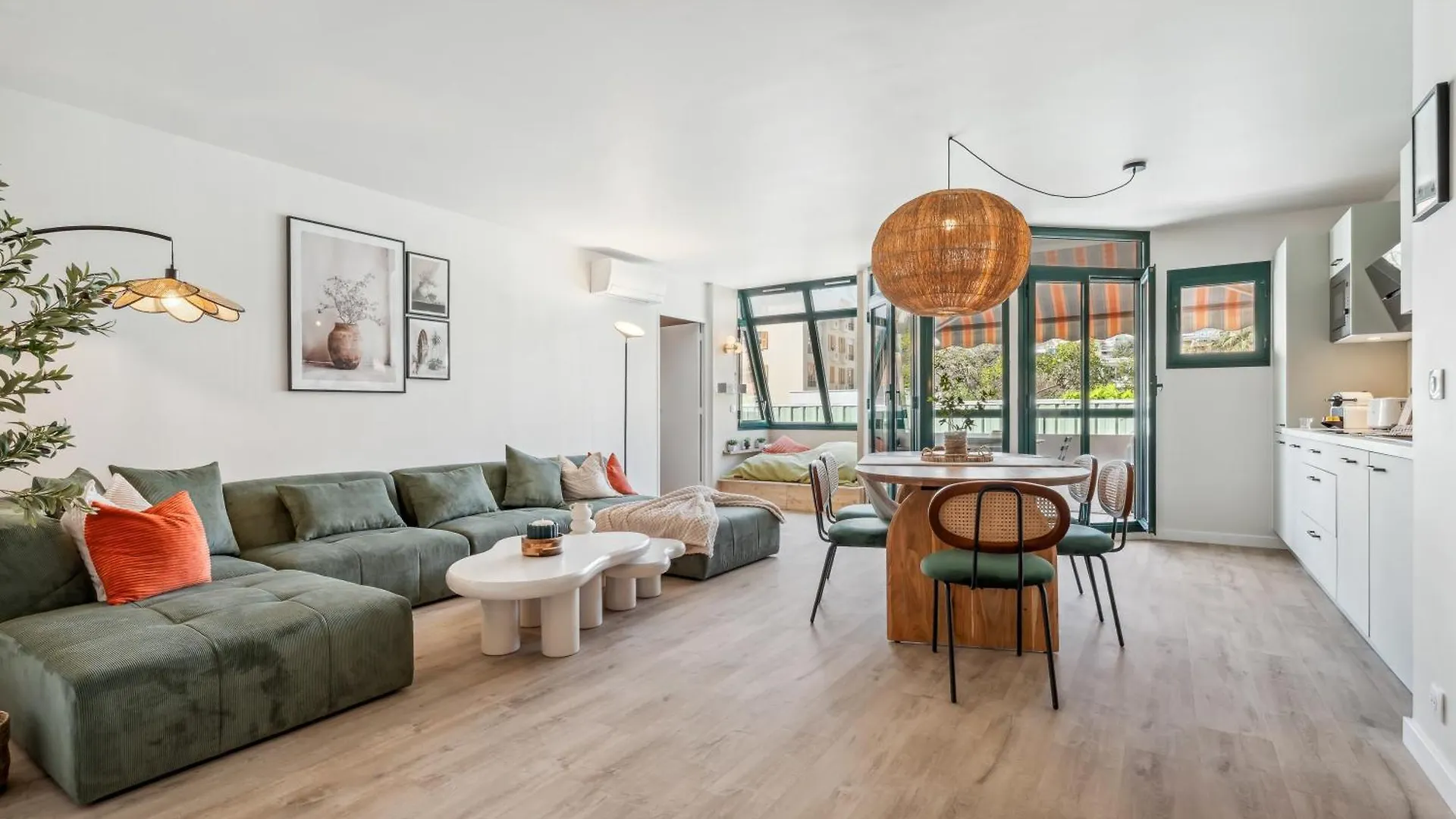 Apartment Nice Renting - Fleurs - Luxury Stay Terrace Quiet Private Parking France